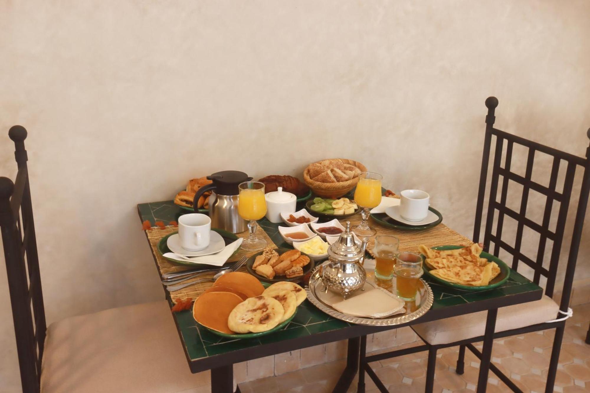 Riad Valentine Marrakesh Buitenkant foto